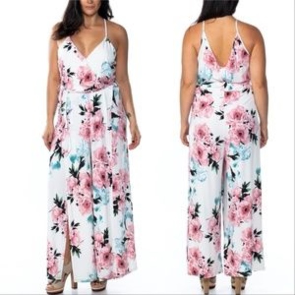 PLUS SIZE GORGEOUS FLORAL JUMPSUIT! - Picture 2 of 3
